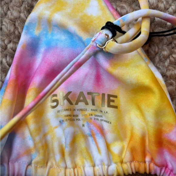 Brand New! Skatie swimwear set in Sherbert size M - Picture 5 of 8